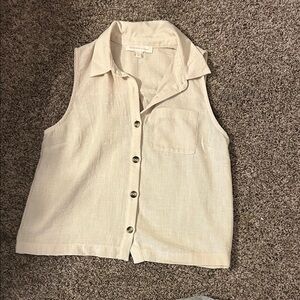 Monteau Beige Sleeveless Button-Up Tank Top